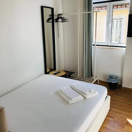 ゲストハウス World Travelers *