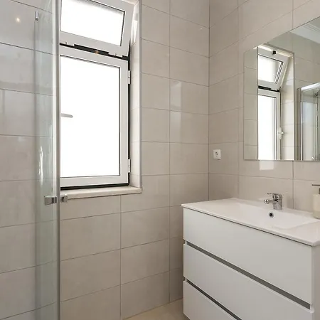 ゲストハウス World Travelers